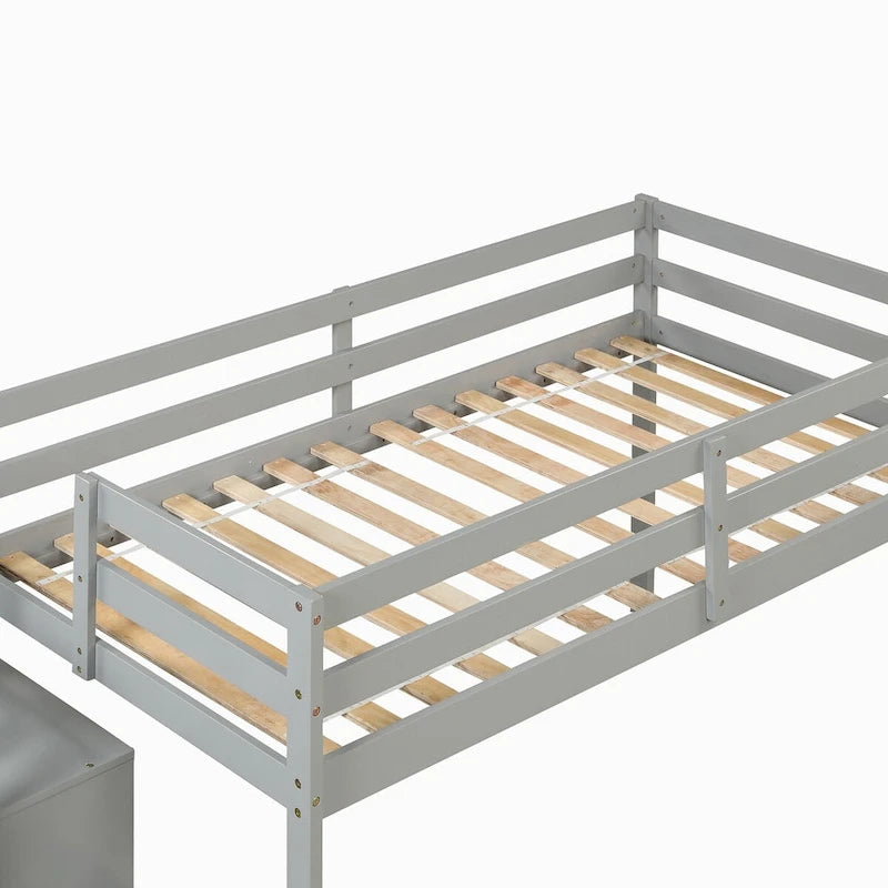 Hochbett für zwei Personen mit Treppe und Stauraumstufen