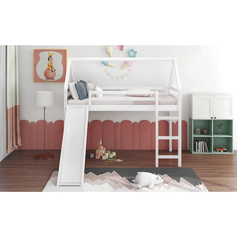 Hochbett für zwei Personen mit Rutsche