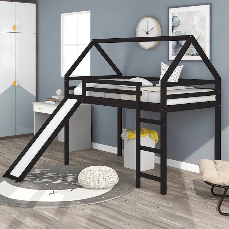 Hochbett für zwei Personen mit Rutsche