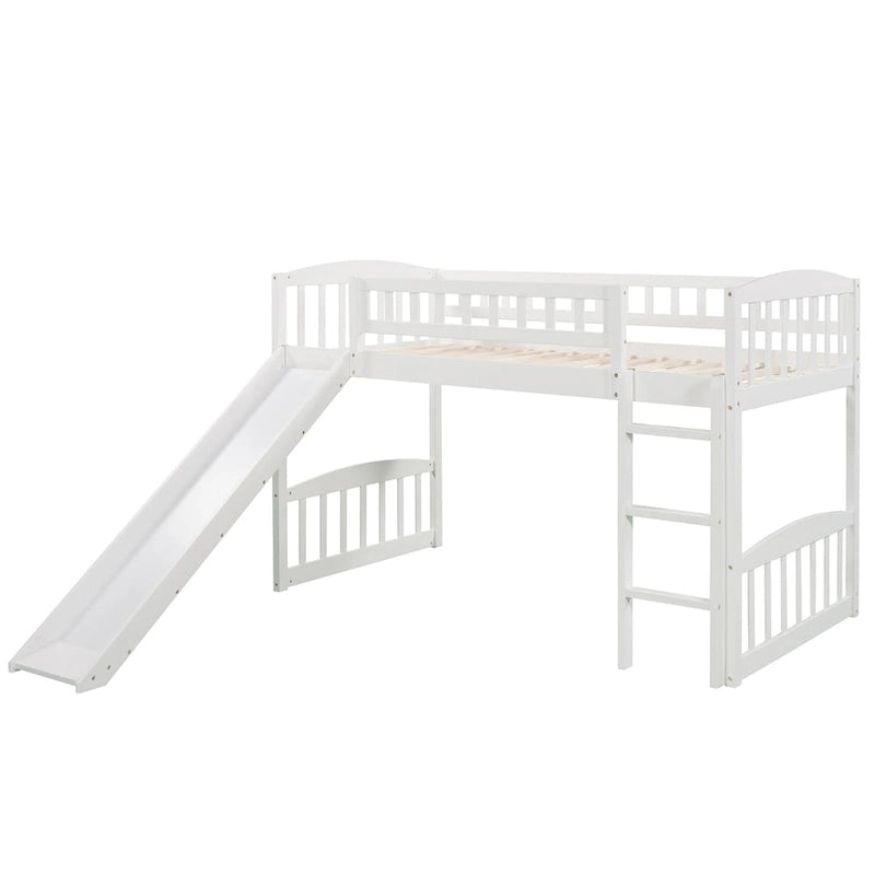 Letto rialzato con scivolo e scala