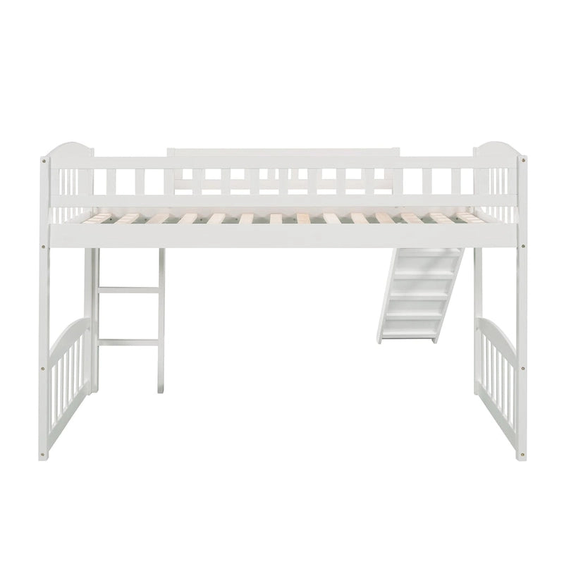 Letto rialzato con scivolo e scala